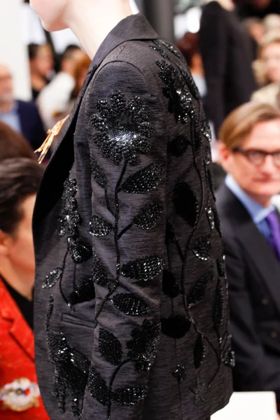 Look 34